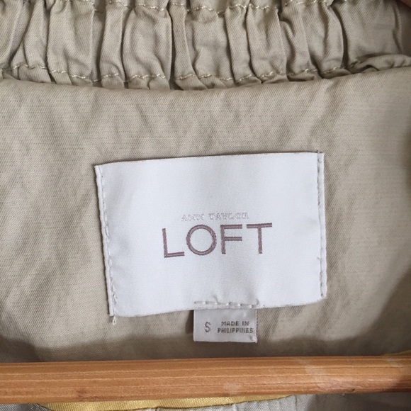 Loft Romantic Ruffle Trench - Picture 4 of 4